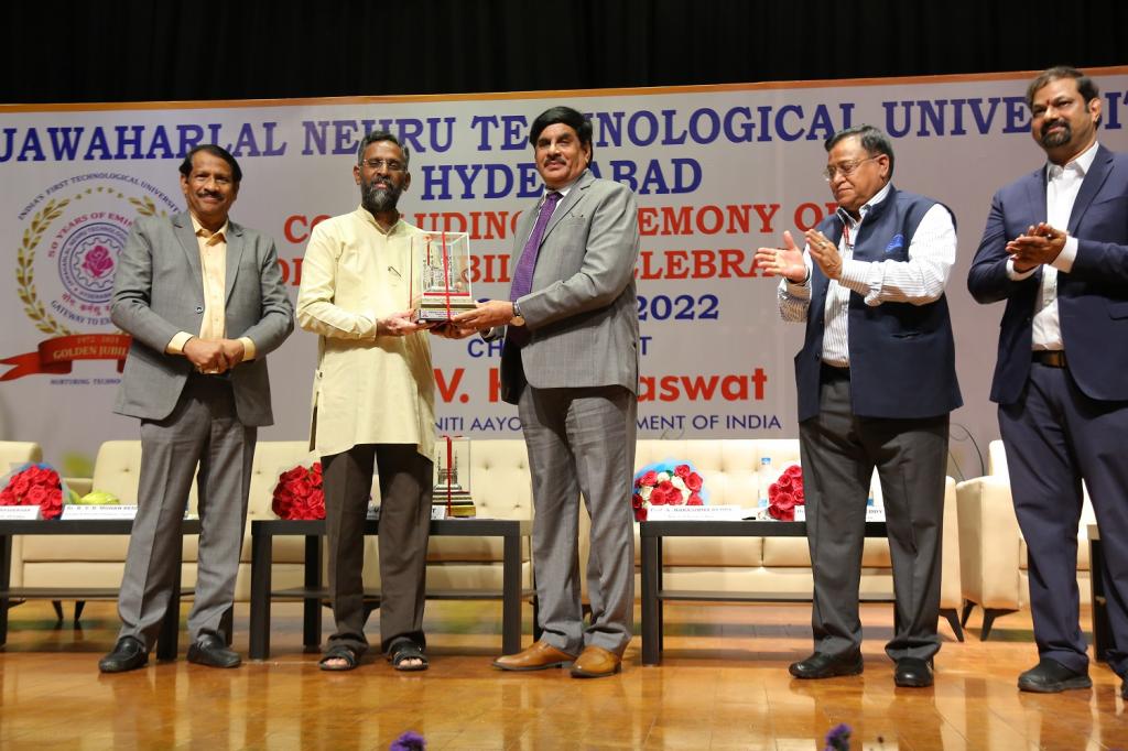 JNTUH University College Of Engineering , Science & Technology Hyderabad.